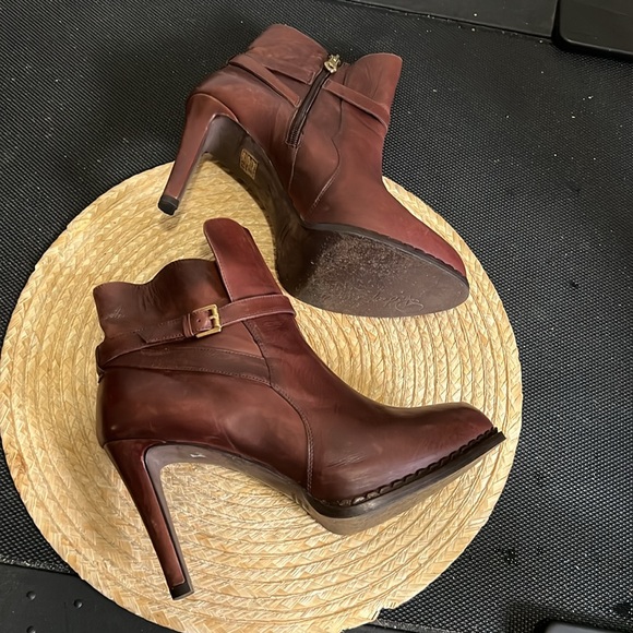 Pedro Miralles 1959 Leather Disstress Color Tone Burgundy Ankle Booties Size 40 - Picture 14 of 15